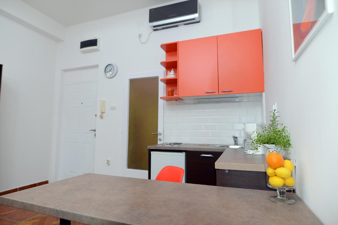 Central Spot Apartments Belgrade Room photo